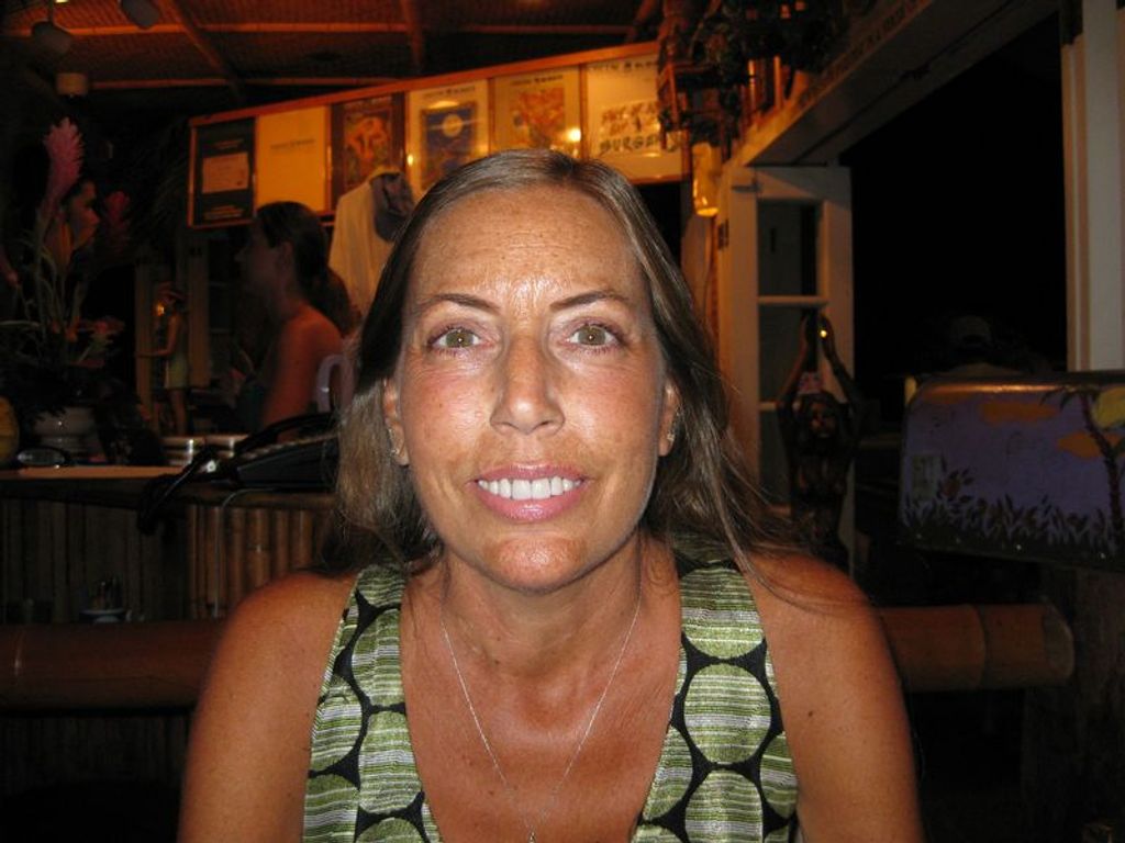 Hedy E Larson Profile Photo