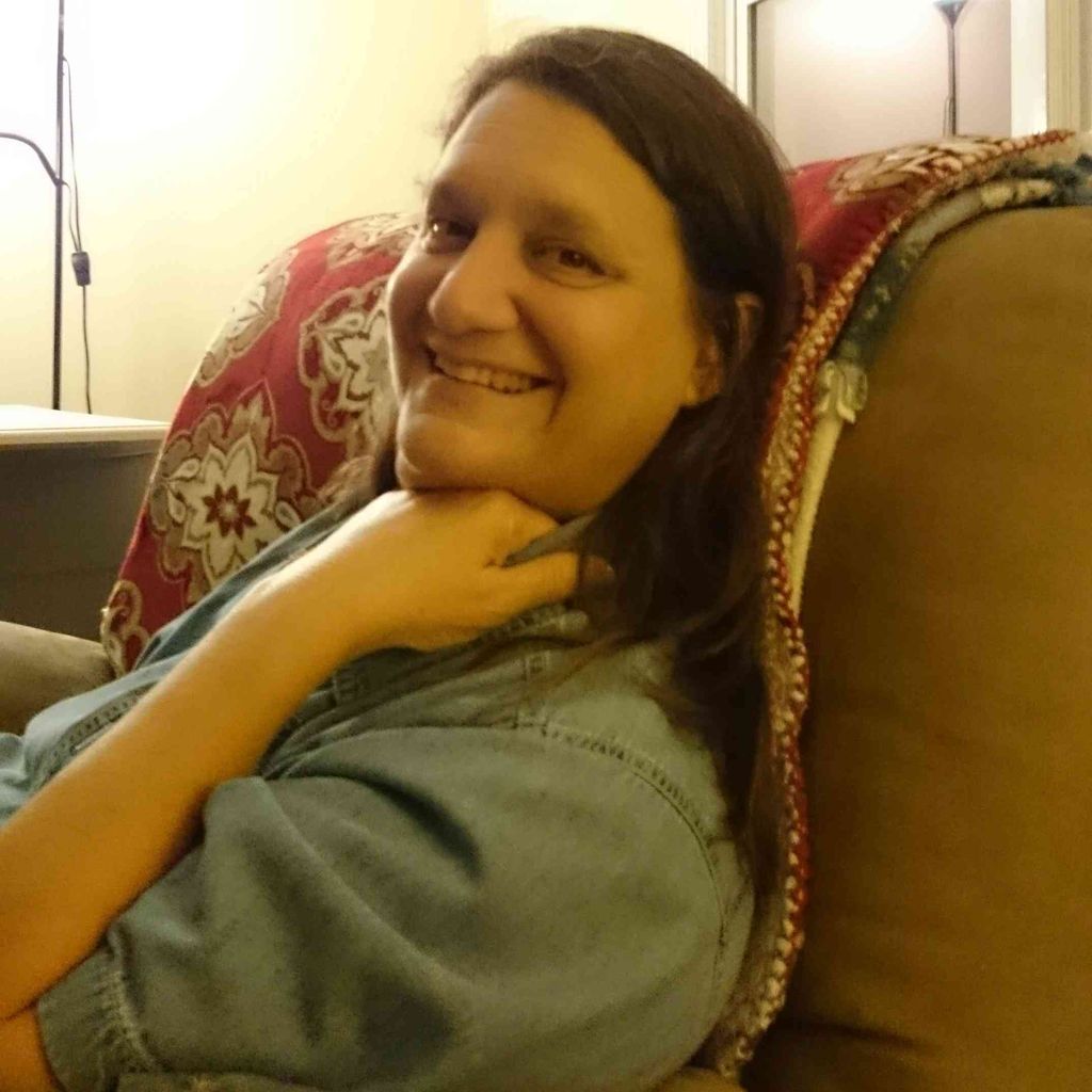 Holly Searles Profile Photo