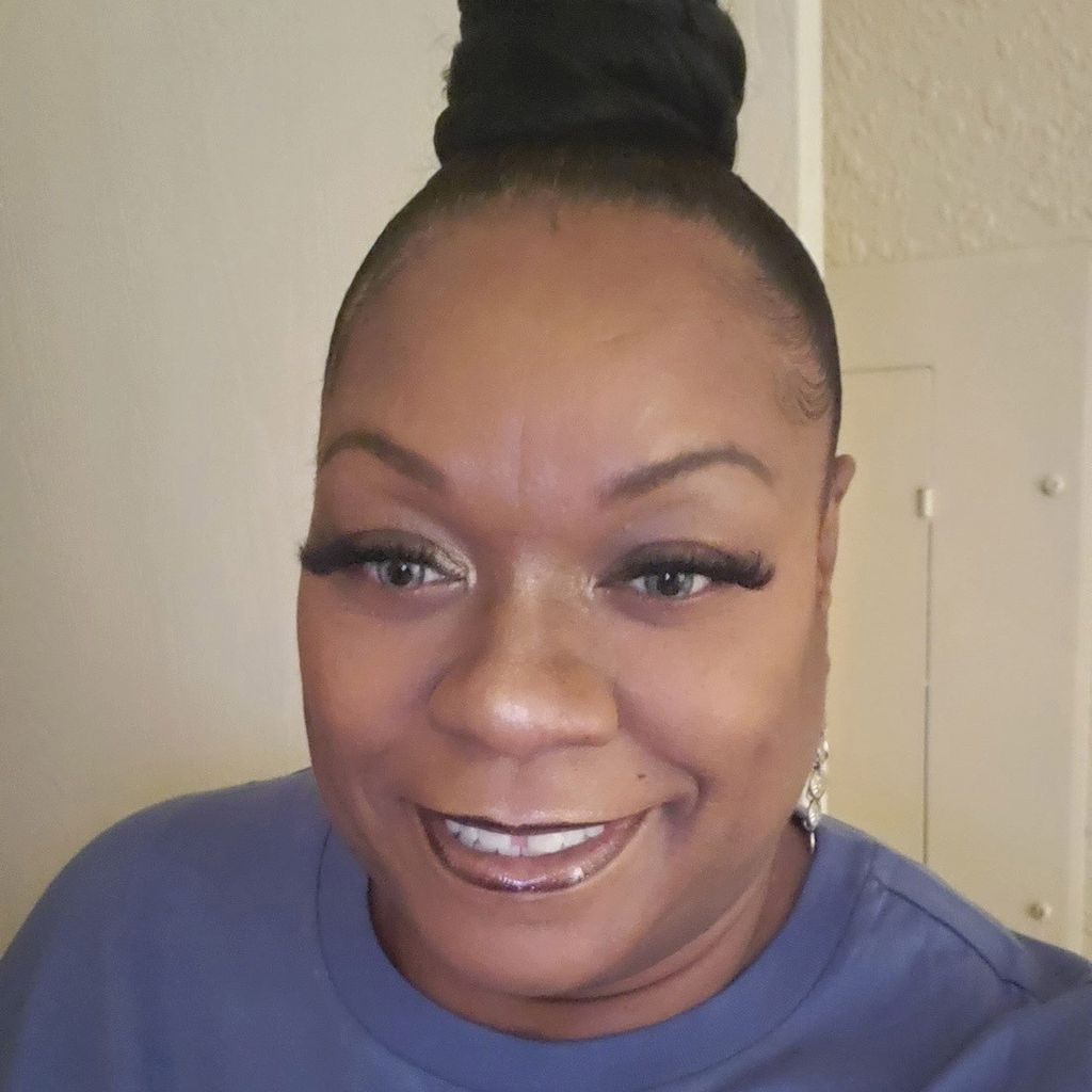 Diane "Lady D" Ivory