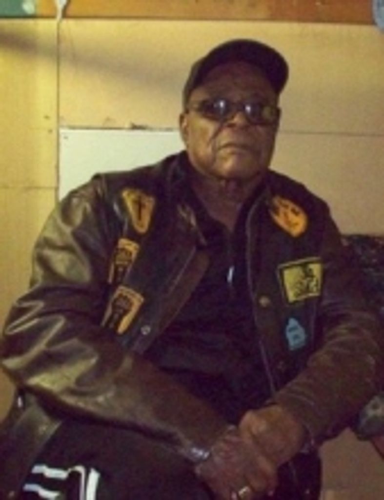 James  Sr. Banks