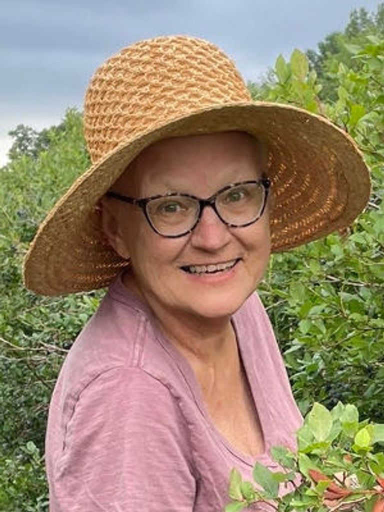 Catherine Benjamin, Nee Zwierzchowski