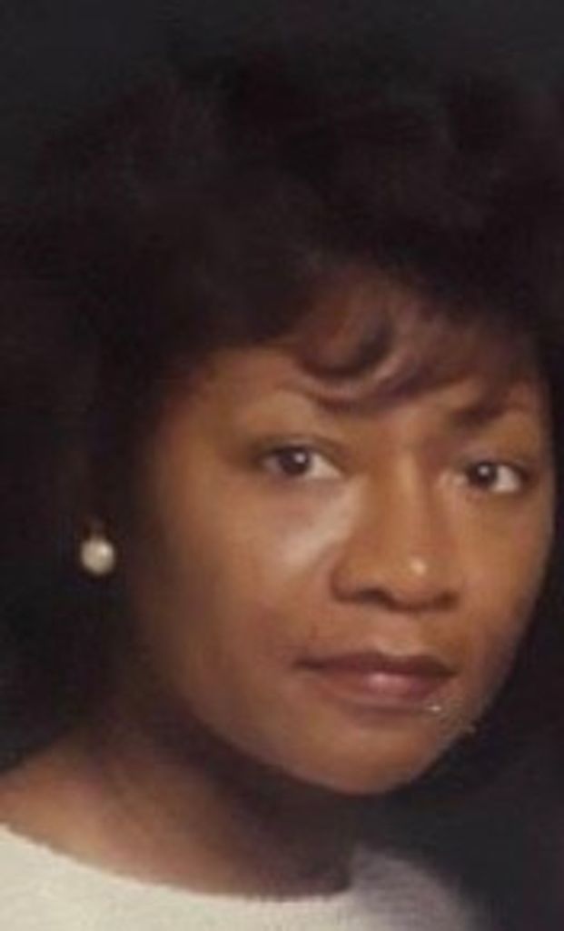 BETTY PINESET