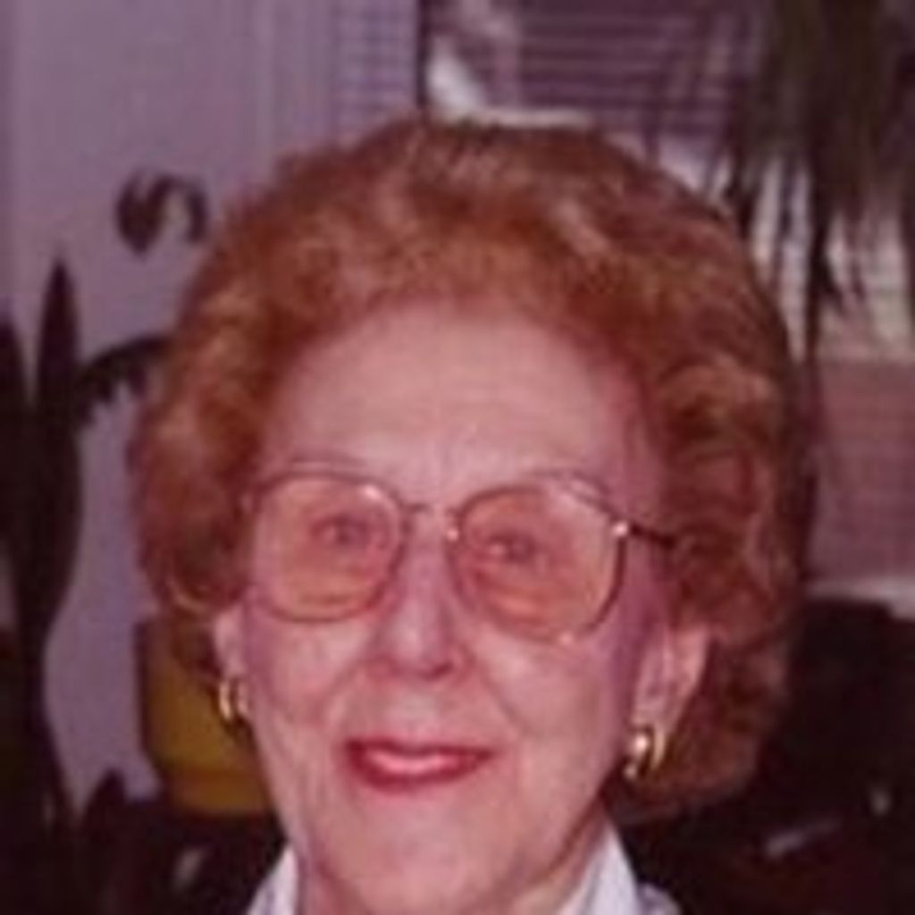 Dorothy D Davis