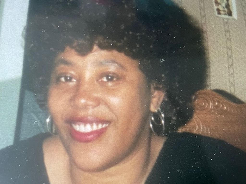 Eartha Mae Nicholson Profile Photo