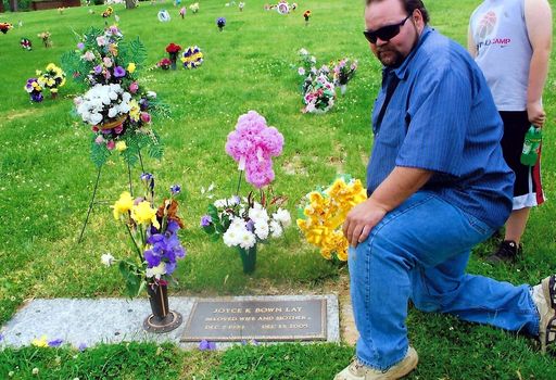 Jeffrey D. Lay photo gallery thumbnail 13 of 212