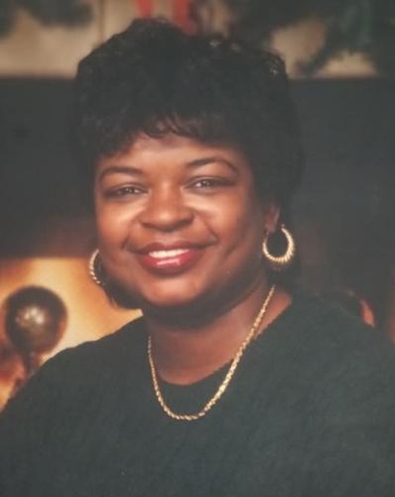 Deloris "Lola" Doyle Profile Photo