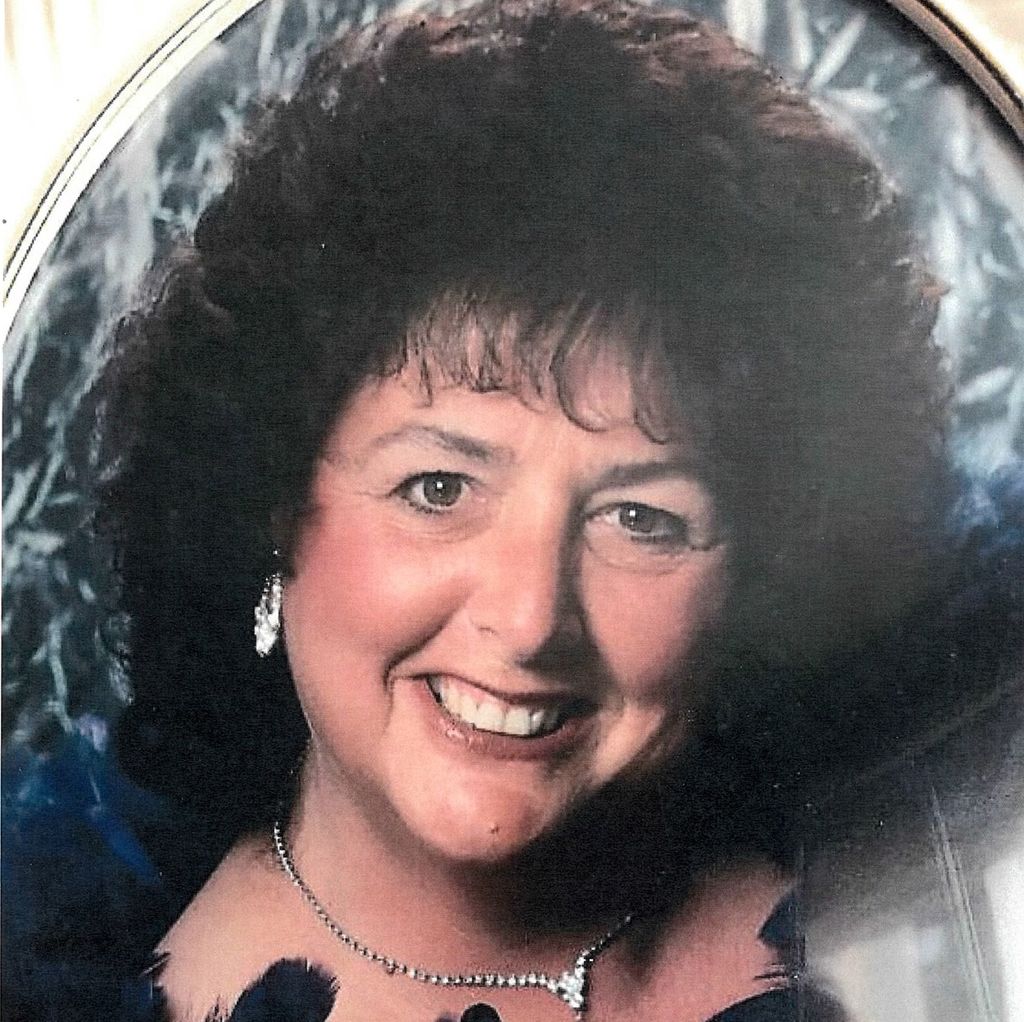 Julia Ann (Clarke) Small Profile Photo