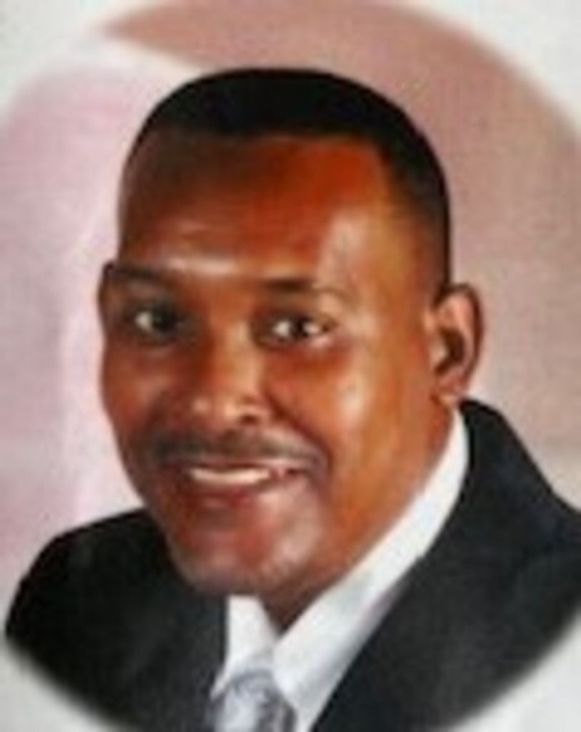 Carl   Whitfield, Jr. Profile Photo