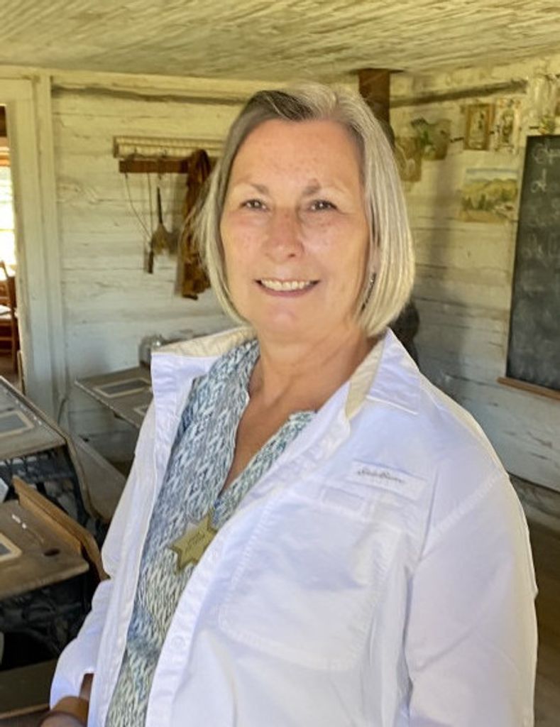 Sherry Schwiesow Profile Photo