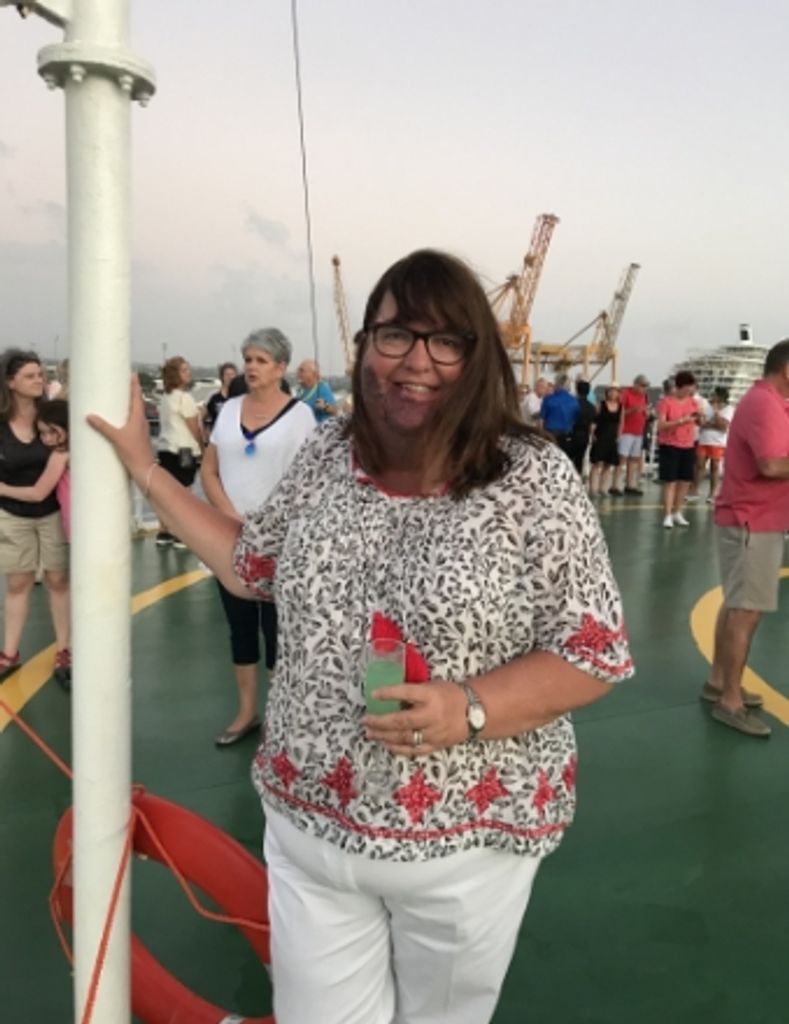 Lela  E Robles  Profile Photo