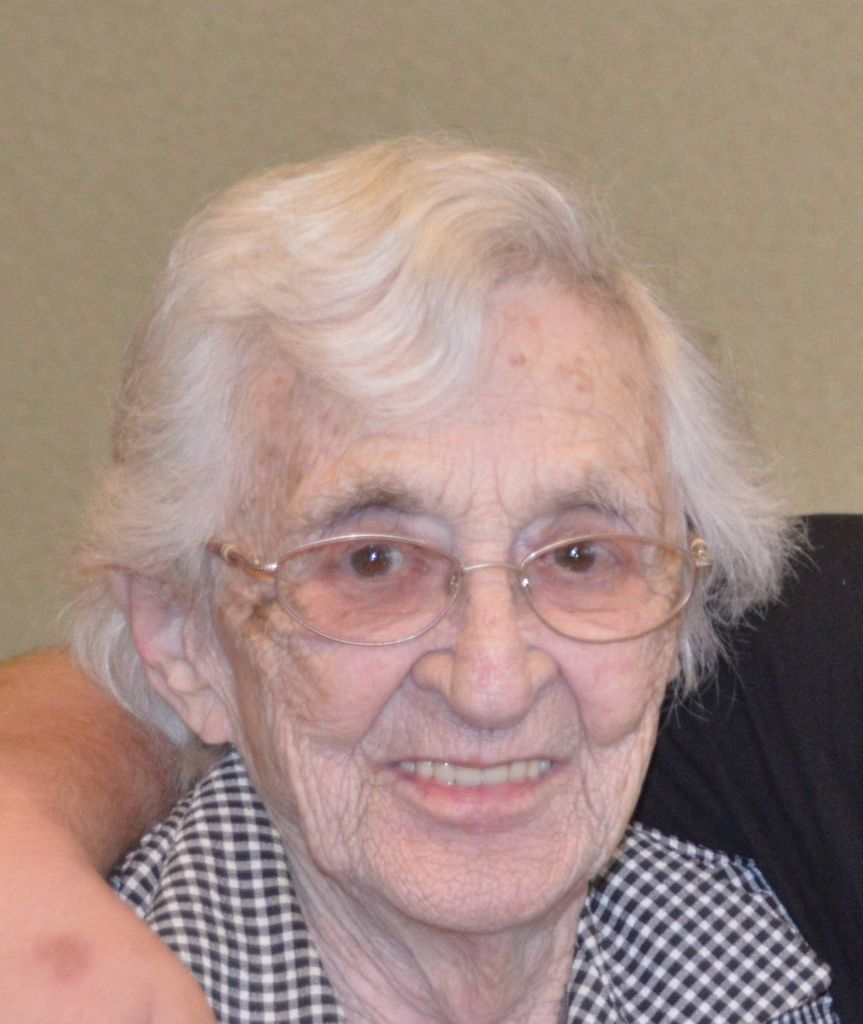 Julia Constance Clore Profile Photo