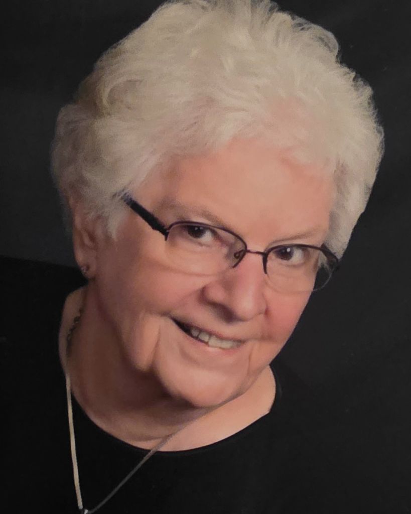 Claire Evink Profile Photo