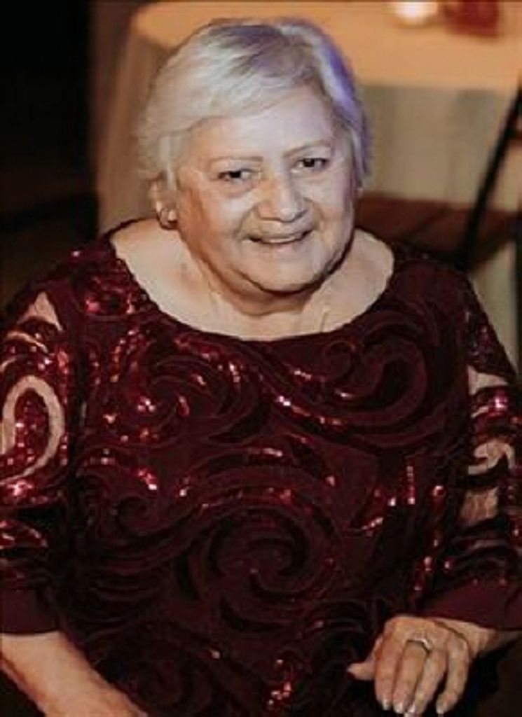 Anita Flores Contreras