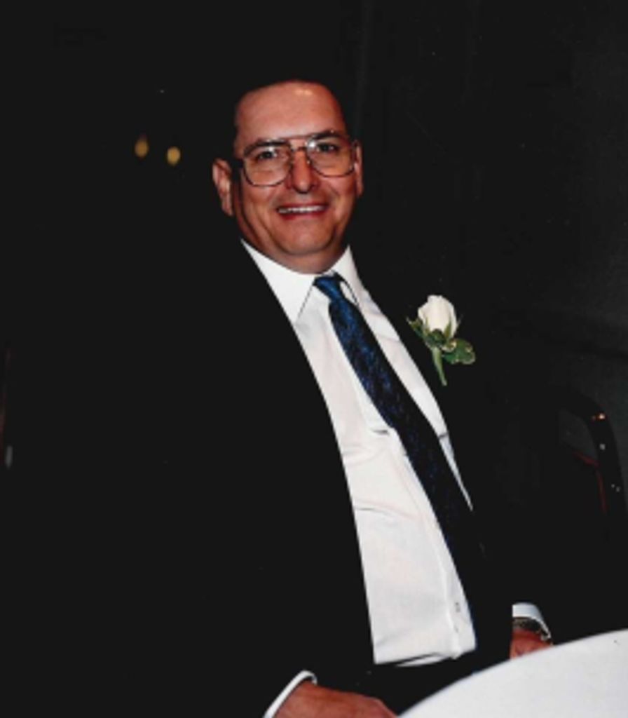 Thomas Glover Profile Photo