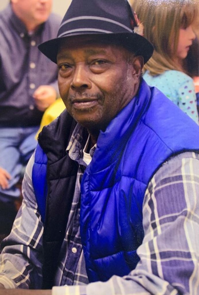 Oliver "Tiny" Williams Profile Photo