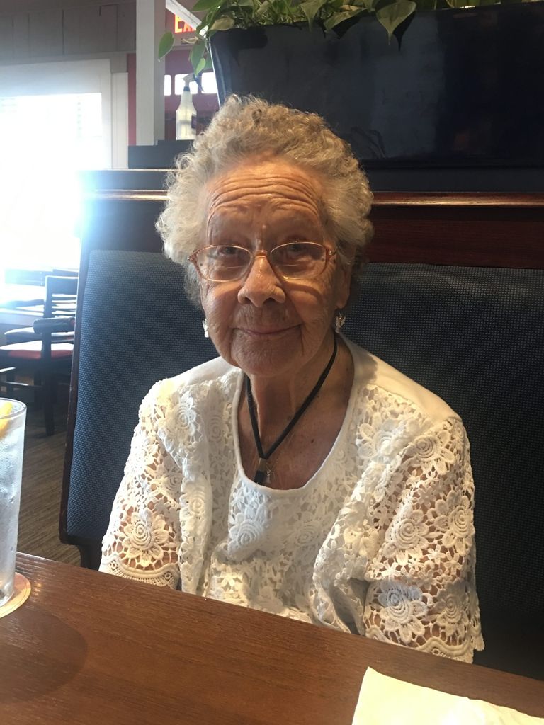 Betty Vetreal Elkins Robinson