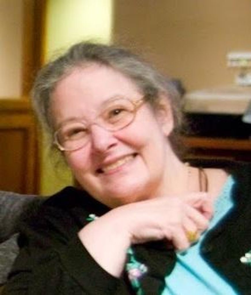 Linda (Girhiny) Moloney Profile Photo