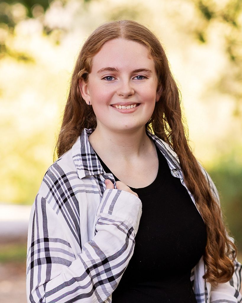 Elayna Chalice Hansen