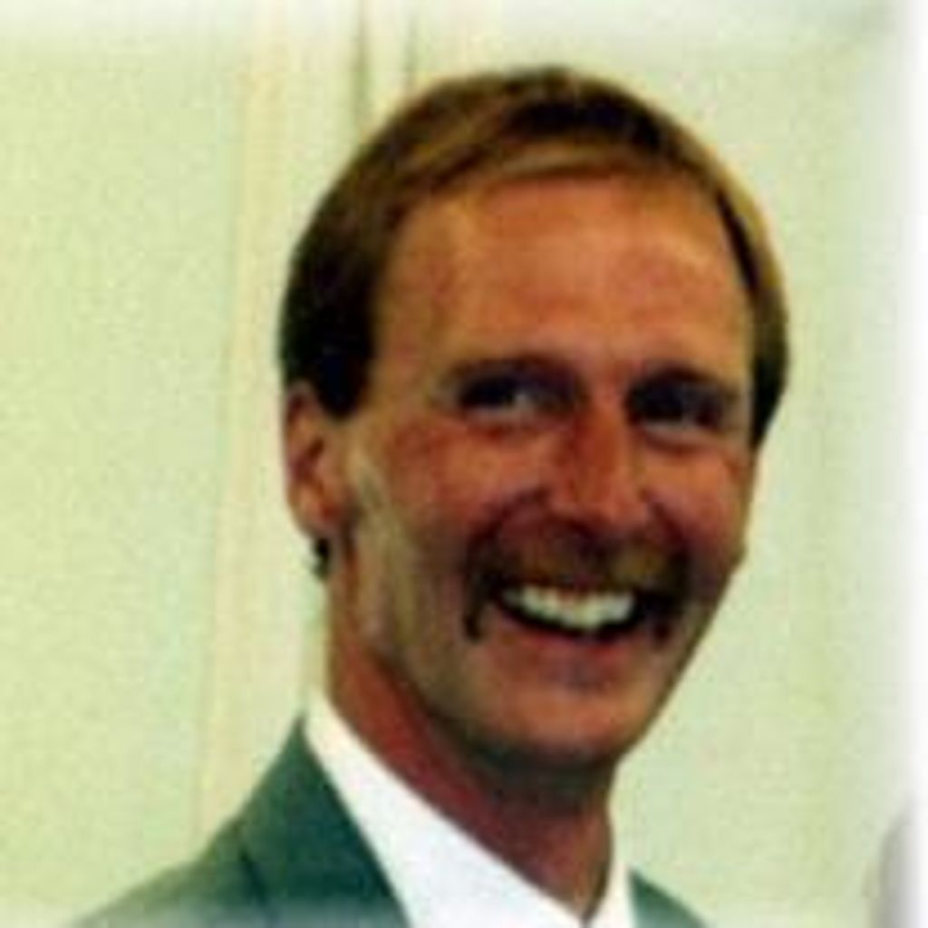 Kevin T. Brushe