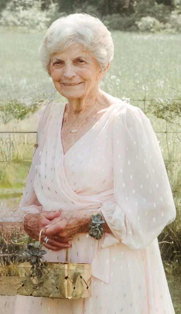Delourse Jeanne Young Profile Photo