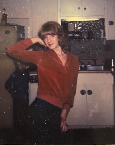 Sylvia Jane Glenn photo gallery thumbnail 2 of 4