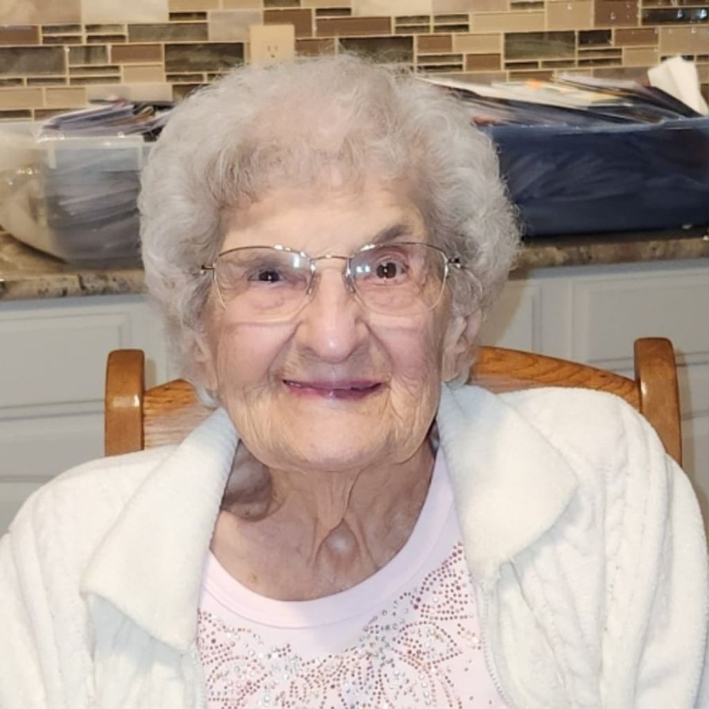 Elsie Hartmann Becker Profile Photo
