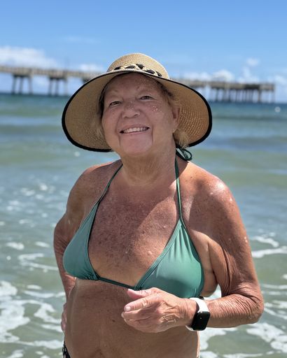 Karen Helene Dunne's obituary image