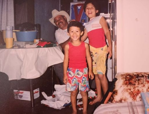 Agustin Lucio Cruz photo gallery thumbnail 38 of 55