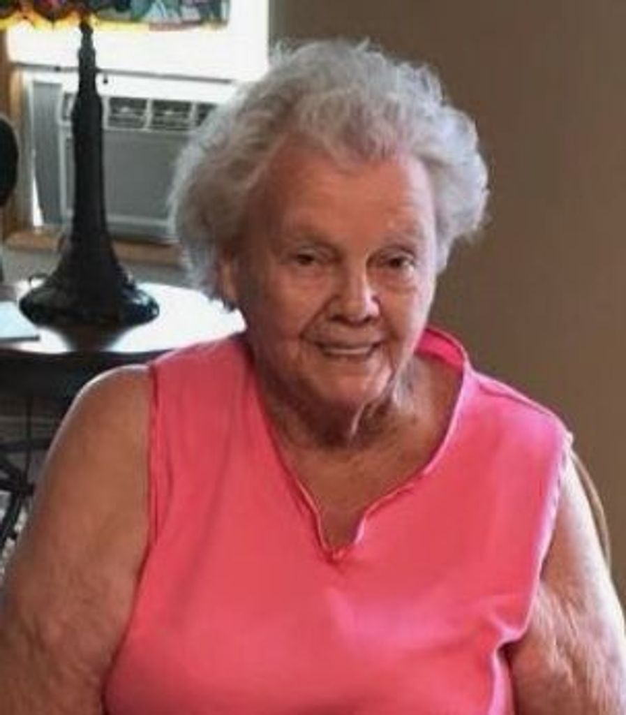 Lola Johnson Profile Photo