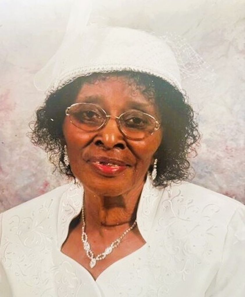Mrs. Willie Mae Russell Profile Photo