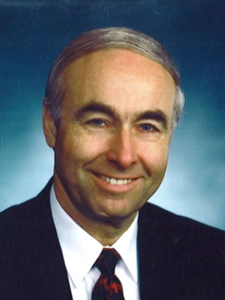 Pastor Ray Siegle