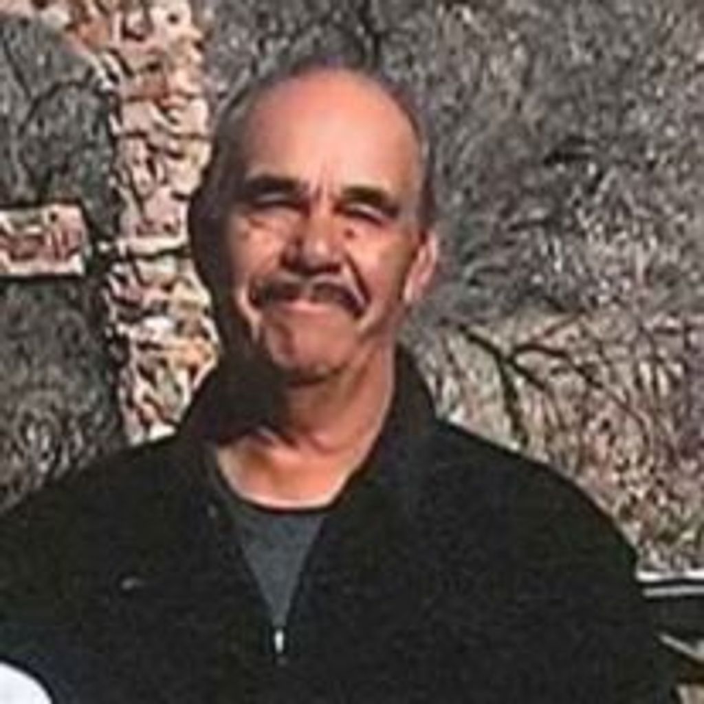 Enrique M Gonzalez