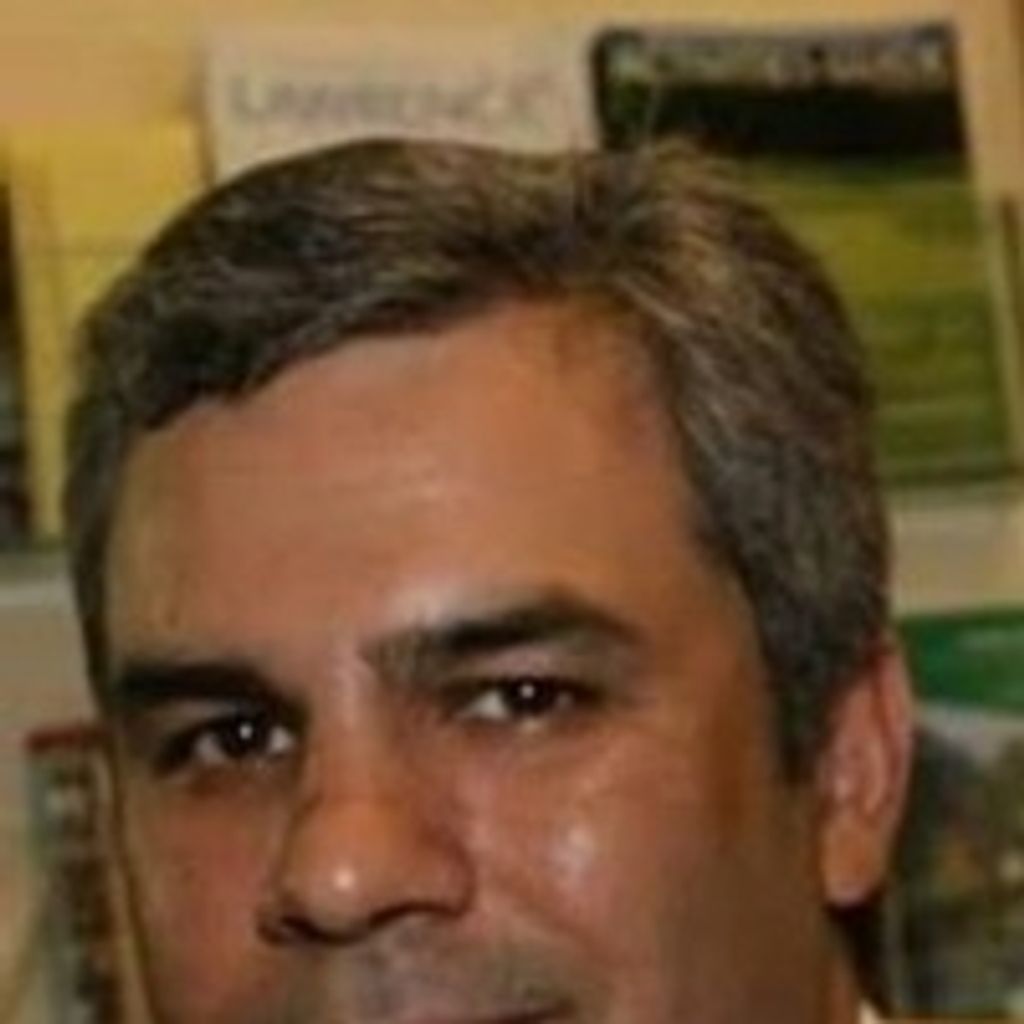 Fernando Alvarez Profile Photo