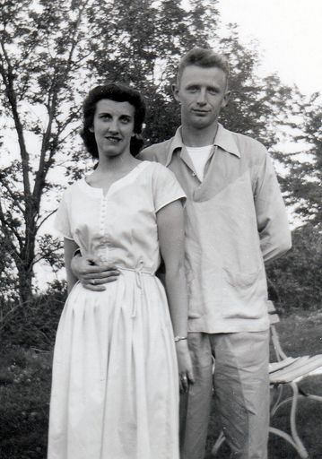 Dorothy Assink photo gallery thumbnail 298 of 303