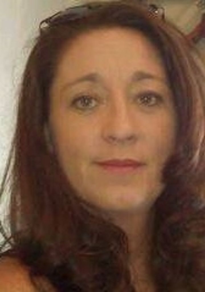 Toni Knotts