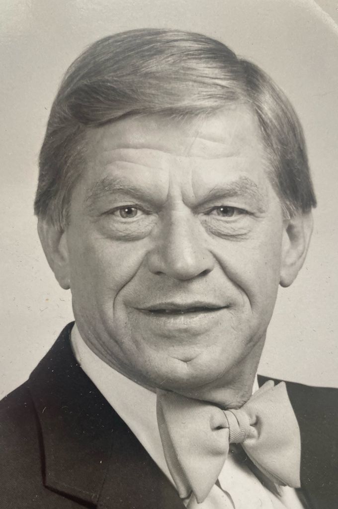 Leo George Moledor Profile Photo