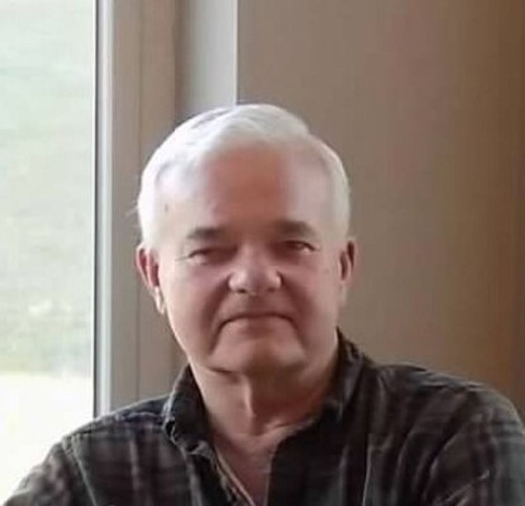 Lawrence D. Slusarski Profile Photo