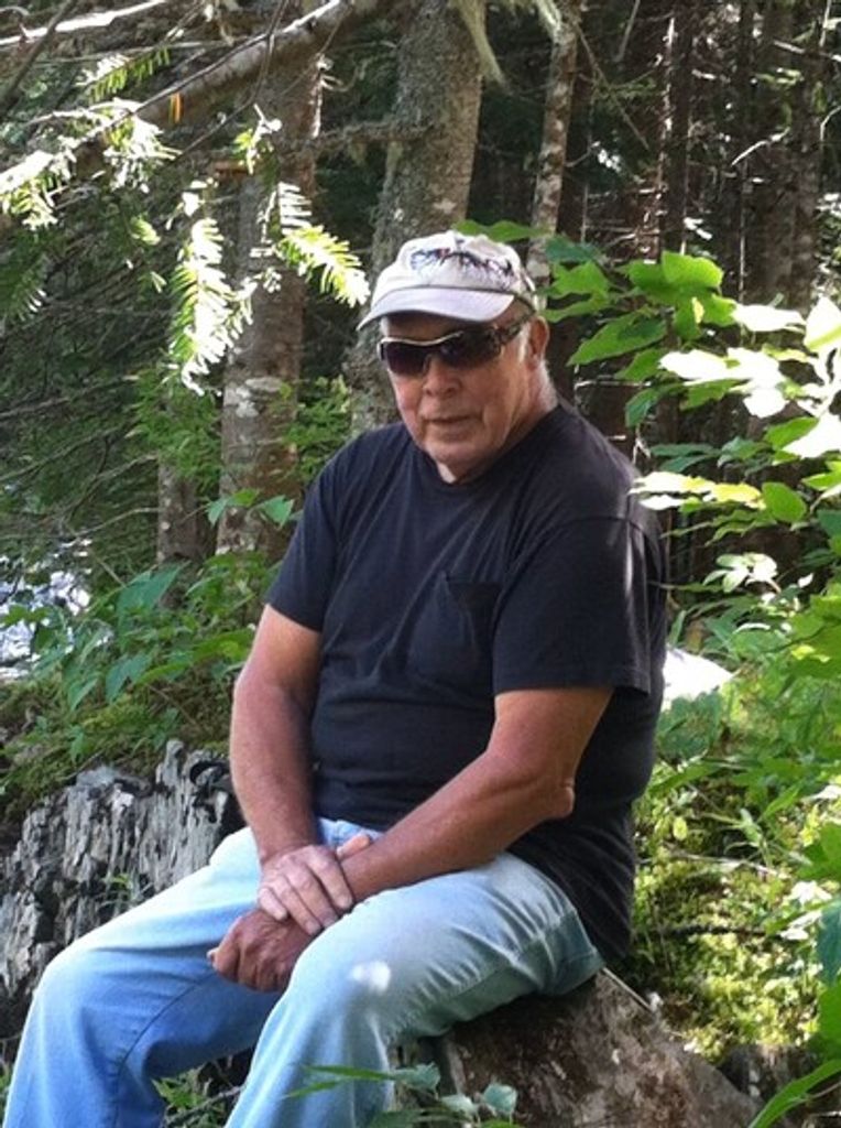 Vincent R. "Vinnie" Daudelin