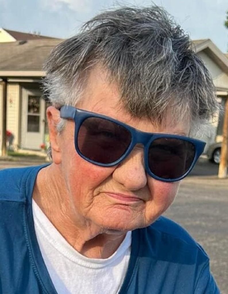 Linda Darlene (Garrett)  Gesaman