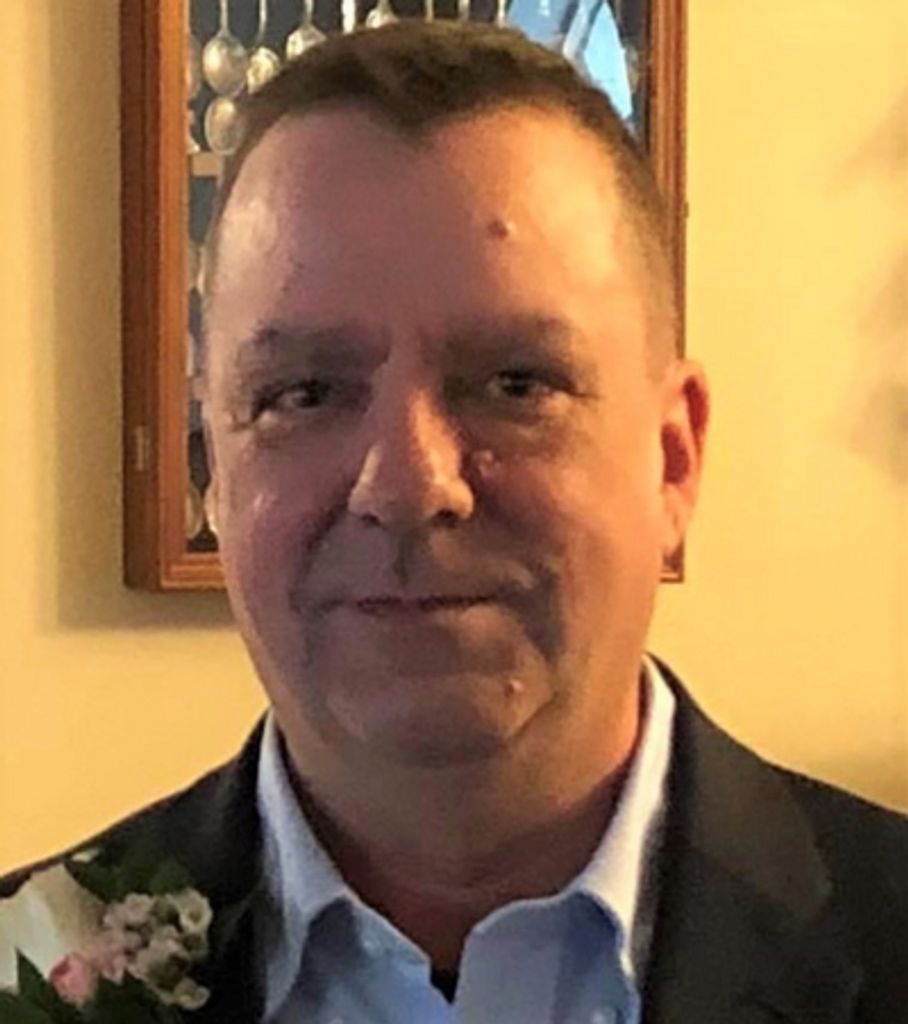 Robert "Bobby" Emmett Davis, Jr. Profile Photo