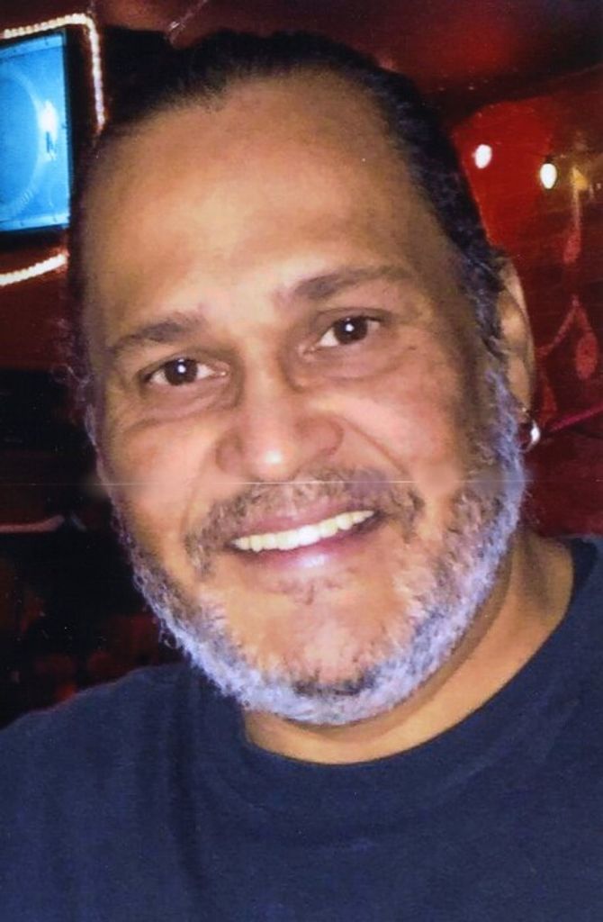 Carlos Raul Rivera Profile Photo