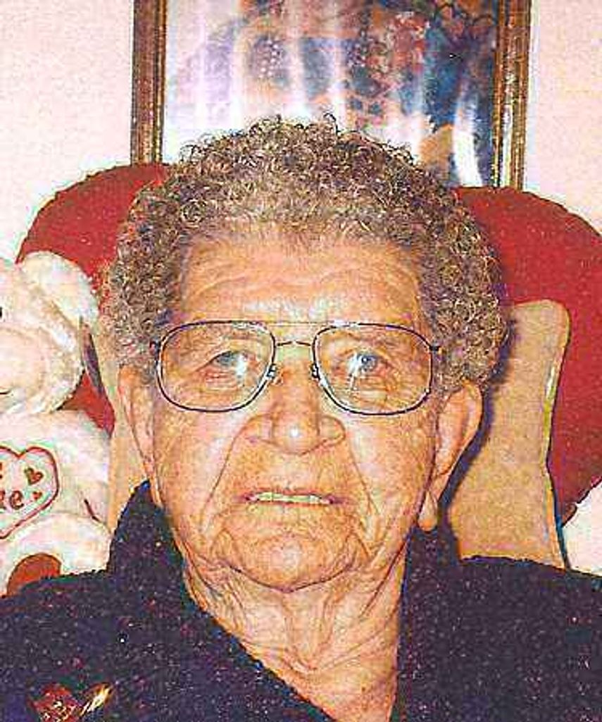 Stella L. Przybylski