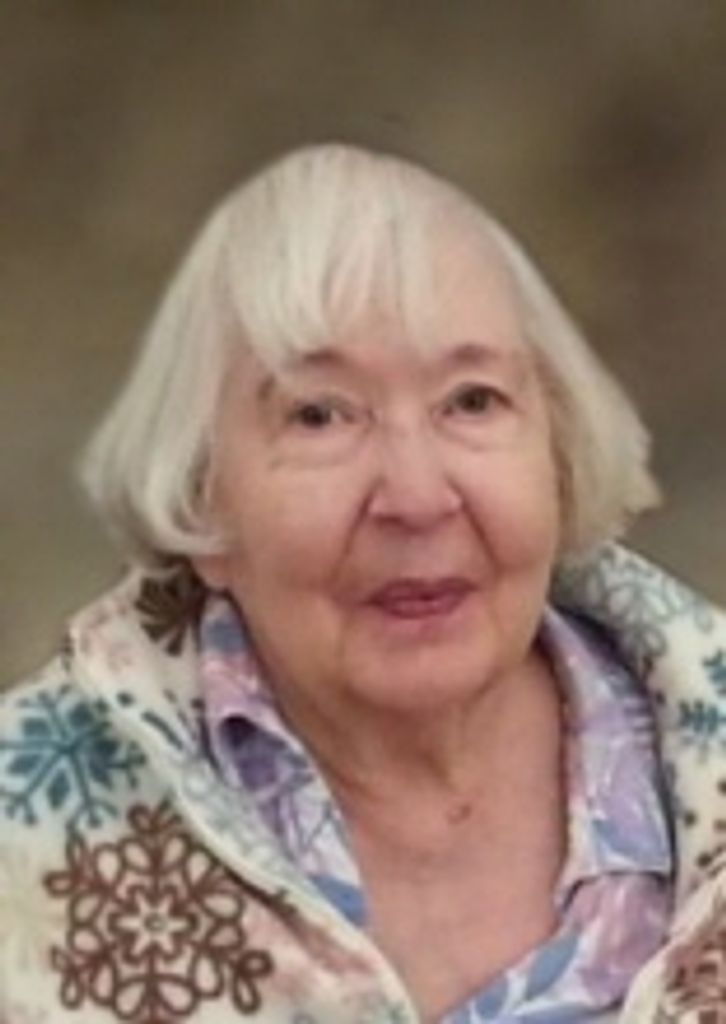  Pauline Truka