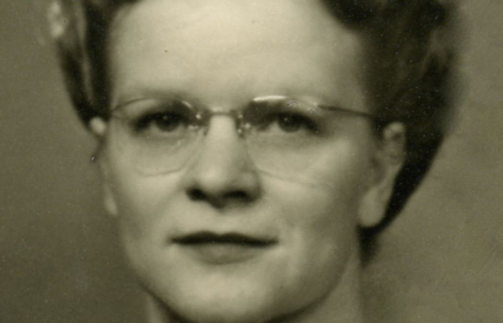 Erna  Olson