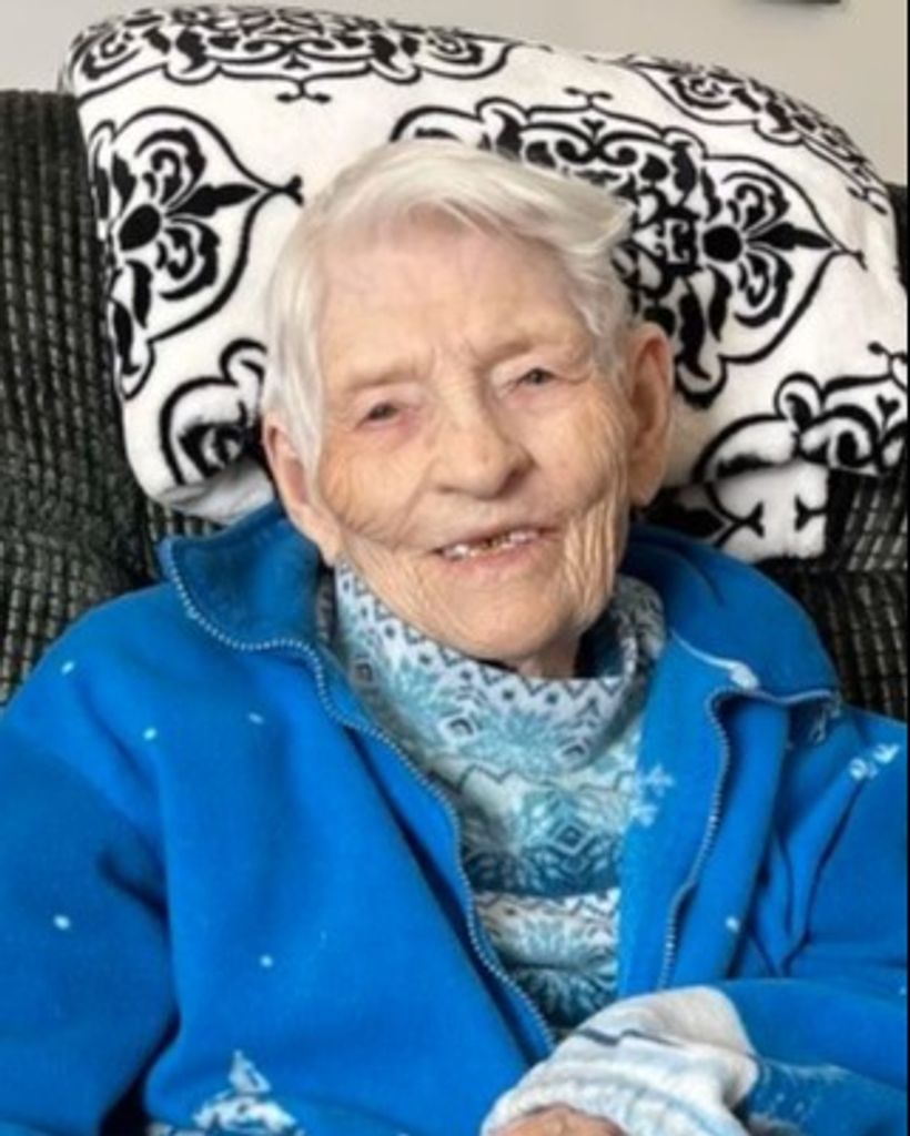 Adele (Gunderson) Stenmoen