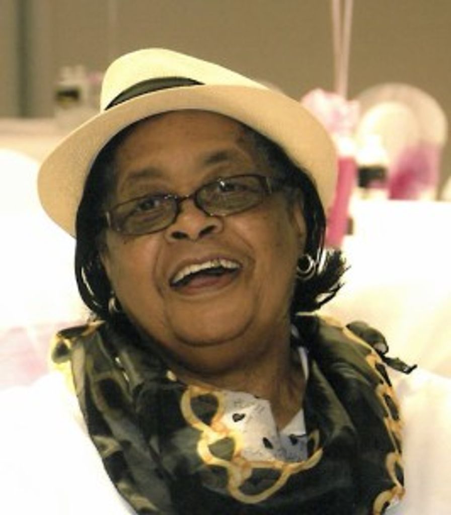 Lucy Hopkins Profile Photo