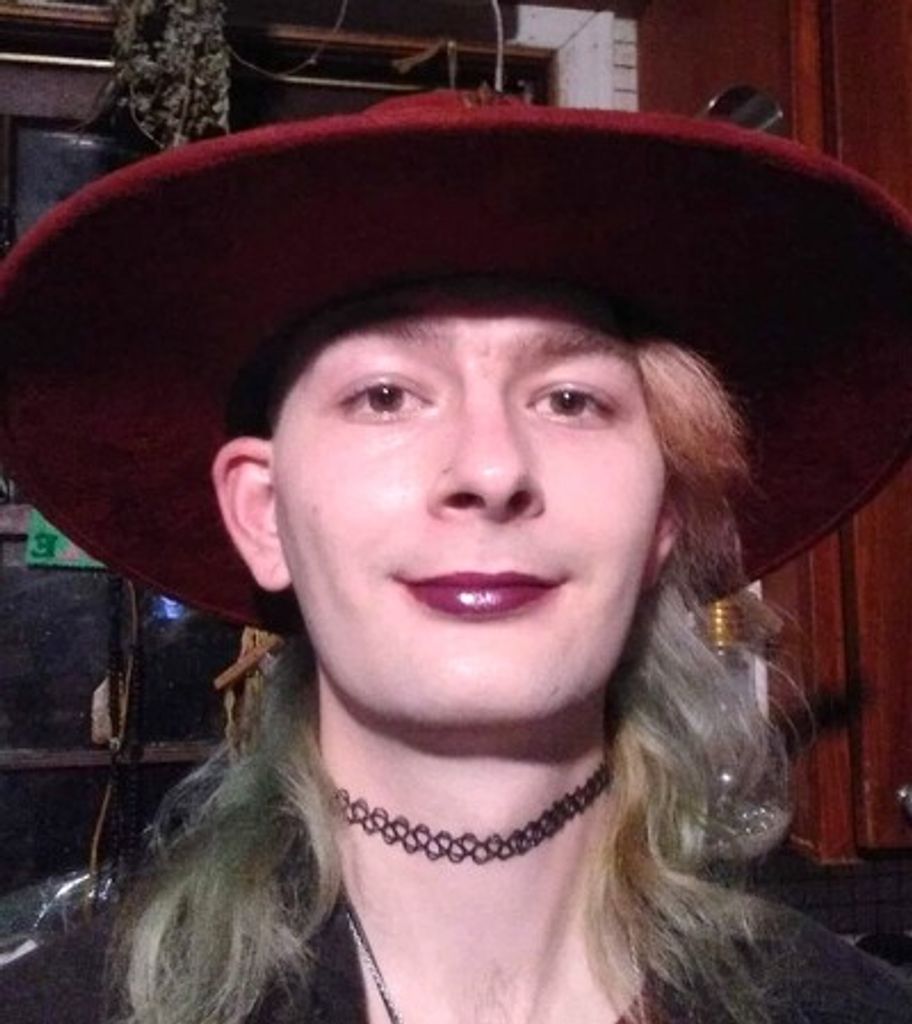 Pandora Emaleth Beaux Profile Photo