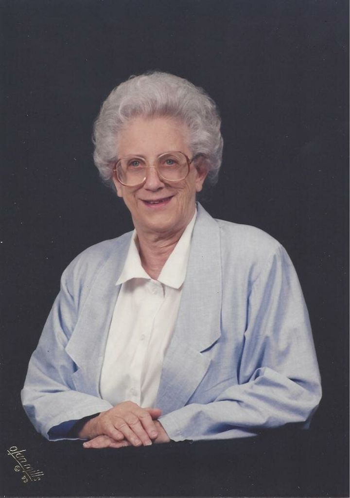 Evelyn  B. Palmer