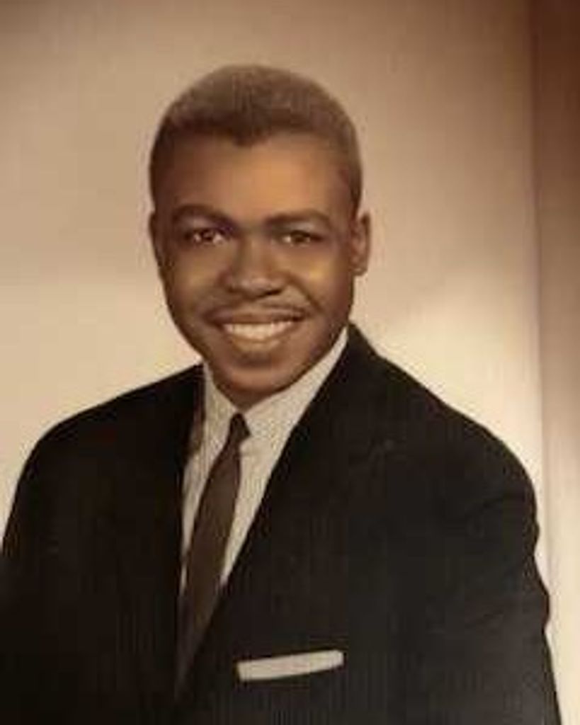 Robert Connor Profile Photo