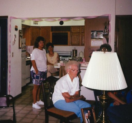 Patricia Louise (Opple)  Coffing photo gallery thumbnail 14 of 87